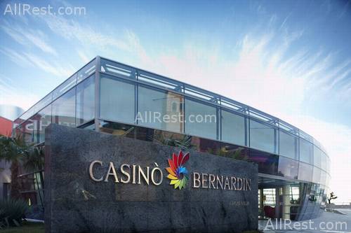 Grand Hotel Bernardin 69